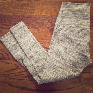 Lululemon Wunder Under Crop